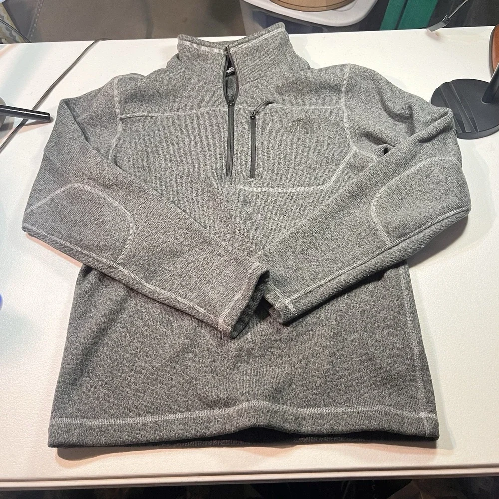 The North Face Men's 1/4 Zip Size Small Grey Granite EUC‎